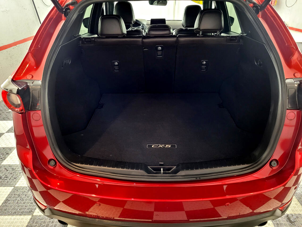 Used 2020 MAZDA CX-5 Signature image 4