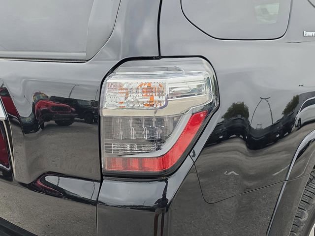 Used 2021 Toyota 4Runner Limited AWD/4WD image 41