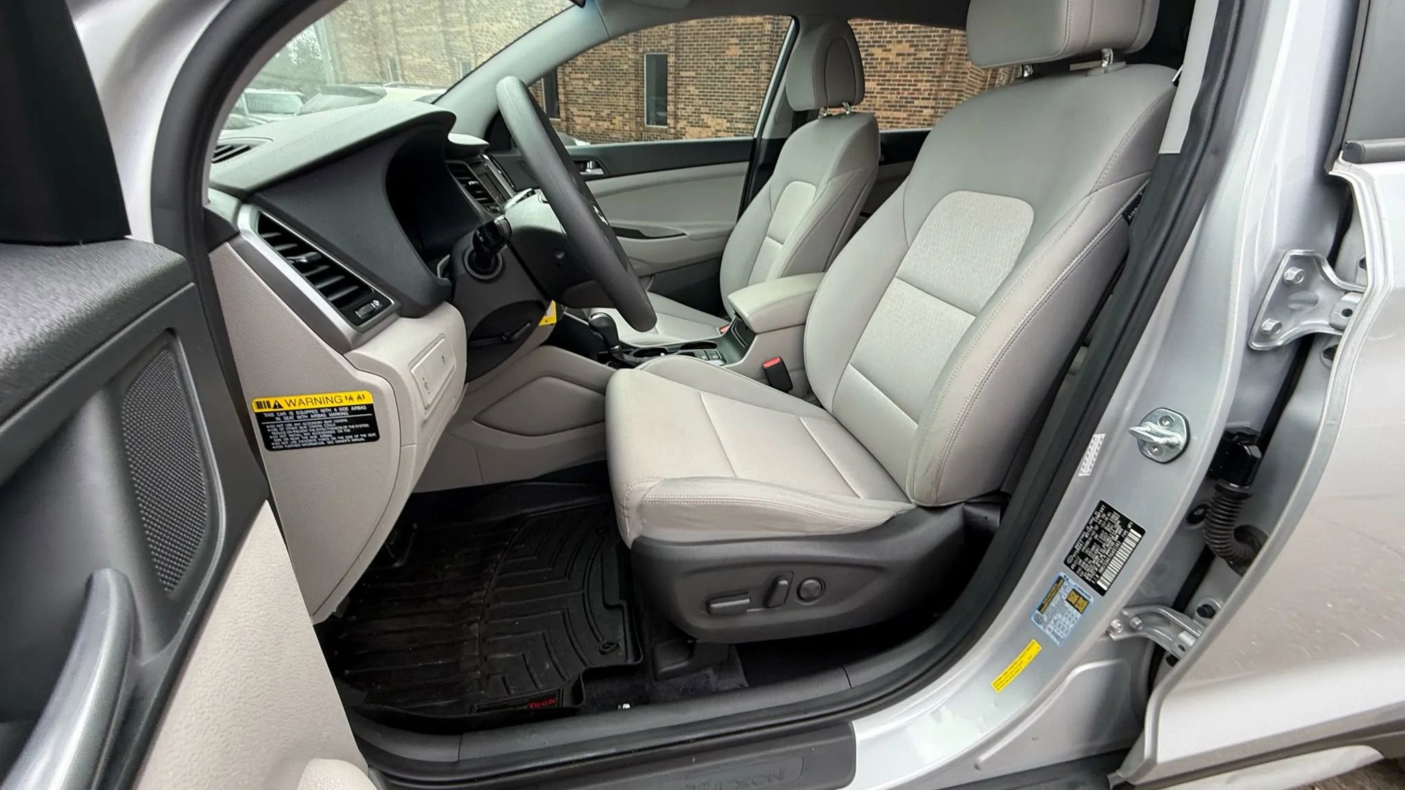 Used 2017 Hyundai Tucson SE image 13