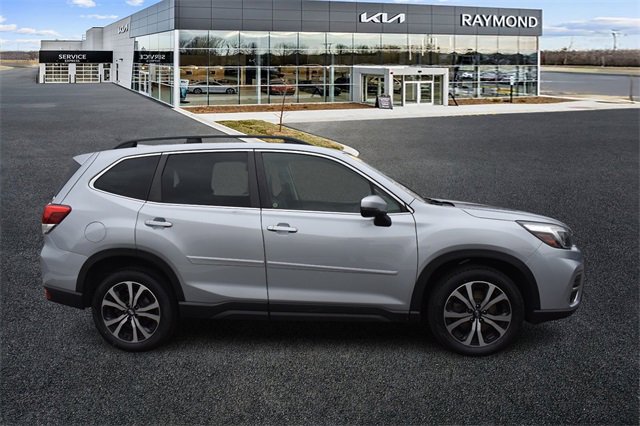 Used 2020 Subaru Forester Limited w/ Popular Package #3 image 2