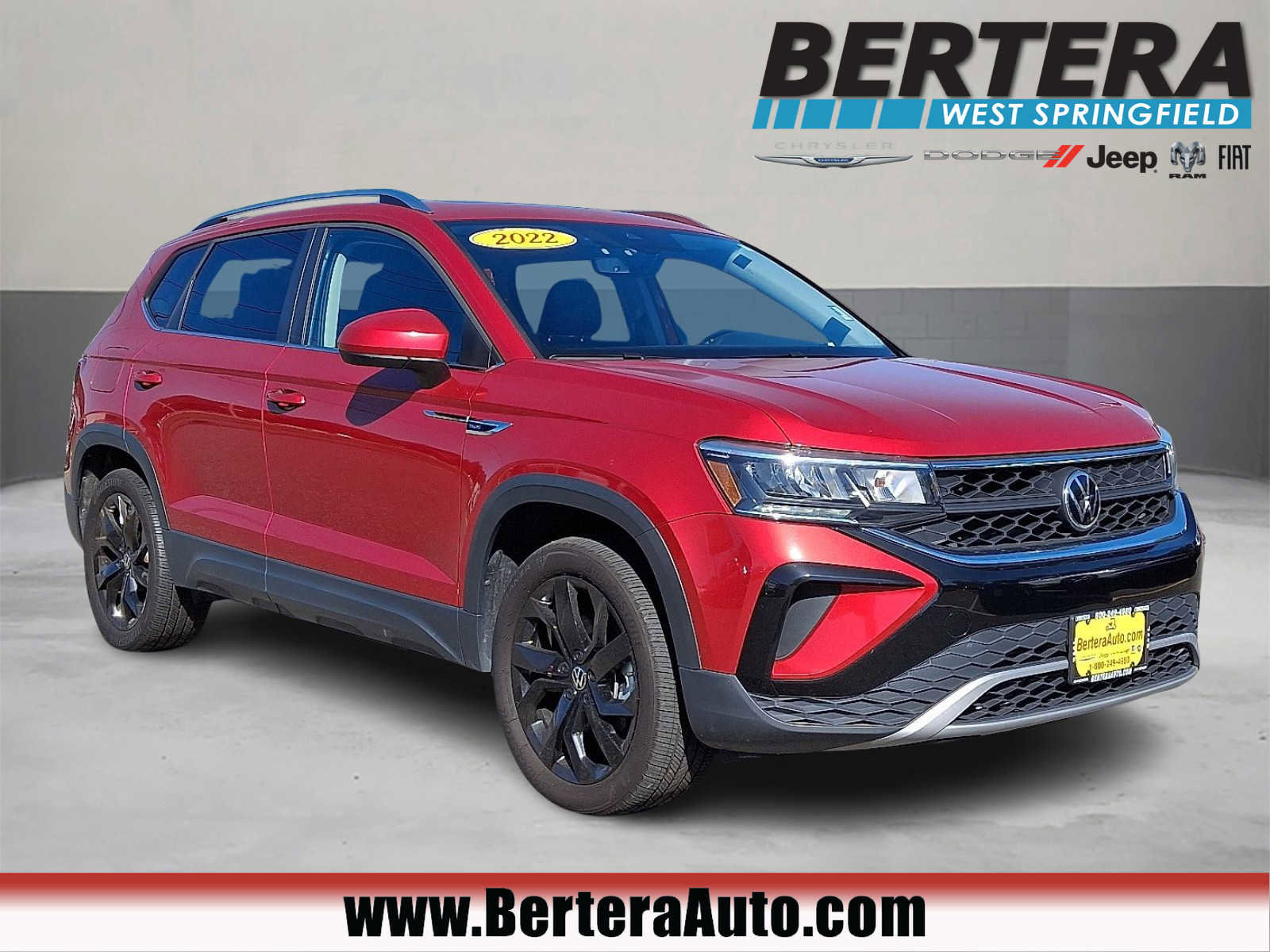 Used 2022 Volkswagen Taos SE image 1