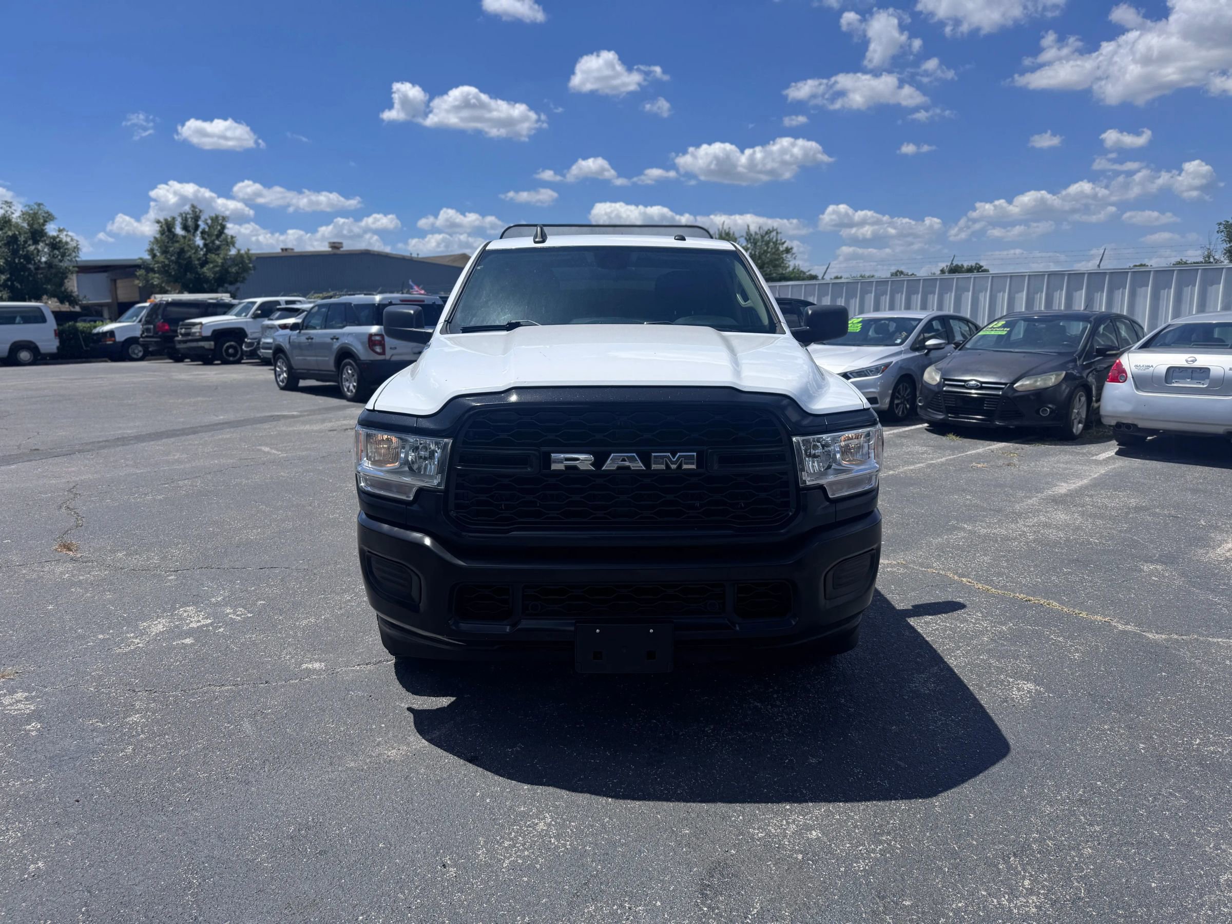 Used 2019 RAM 2500 Tradesman image 2