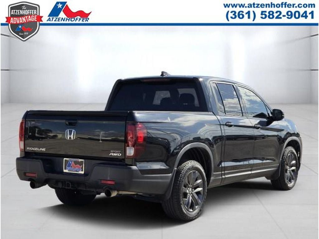 Used 2021 Honda Ridgeline Sport image 3