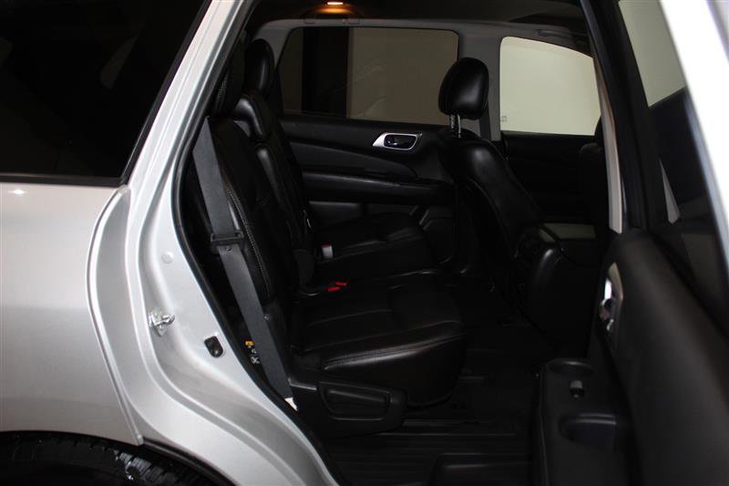 Used 2013 Nissan Pathfinder SL w/ SL Premium Pkg AWD/4WD image 29