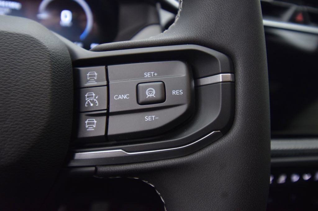 New 2026 Jeep Cherokee Laredo AWD/4WD image 25