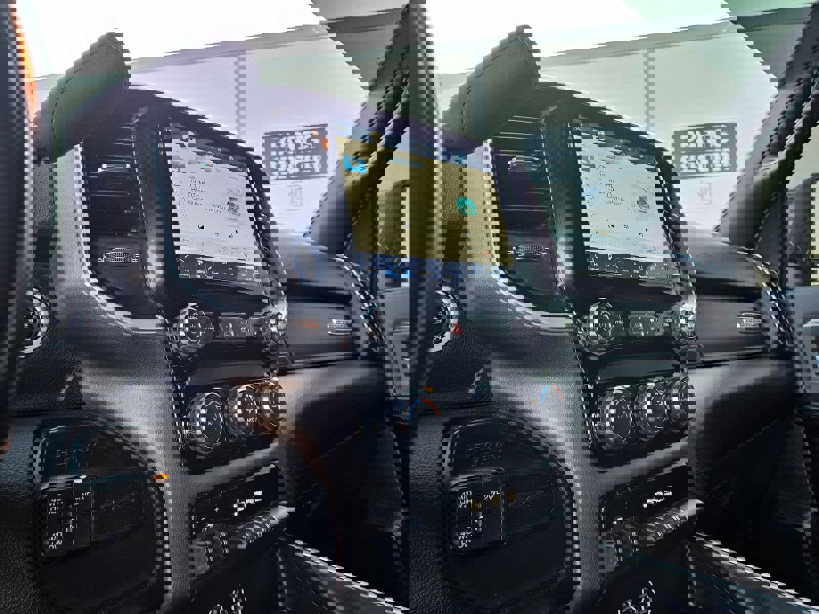 Used 2023 RAM 2500 Big Horn w/ Level 1 Equipment Group image 16