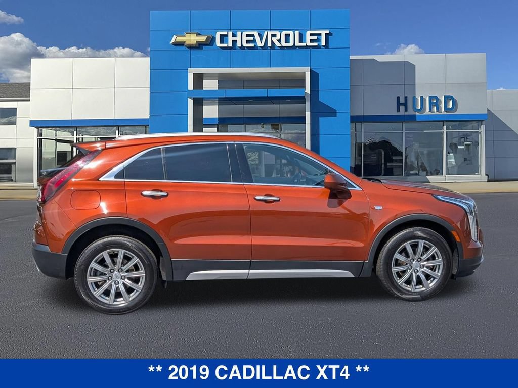 Used 2019 Cadillac XT4 Premium Luxury AWD/4WD image 3