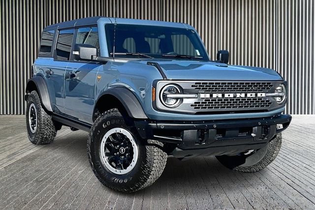New 2025 Ford Bronco Badlands image 2