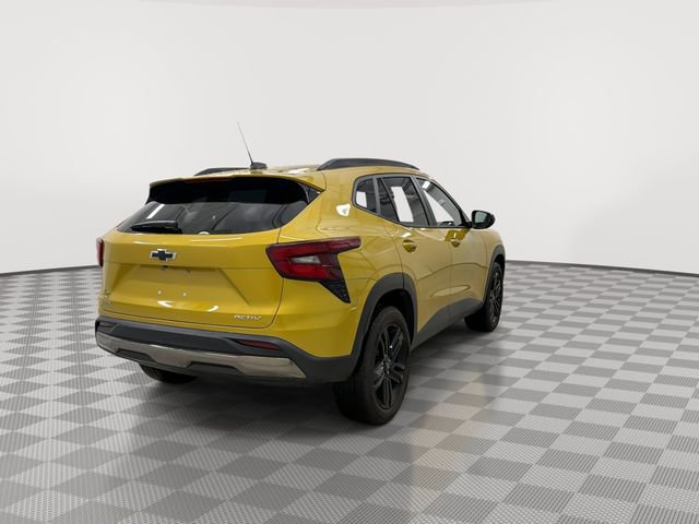 Used 2025 Chevrolet Trax ACTIV w/ Sunroof Package image 11
