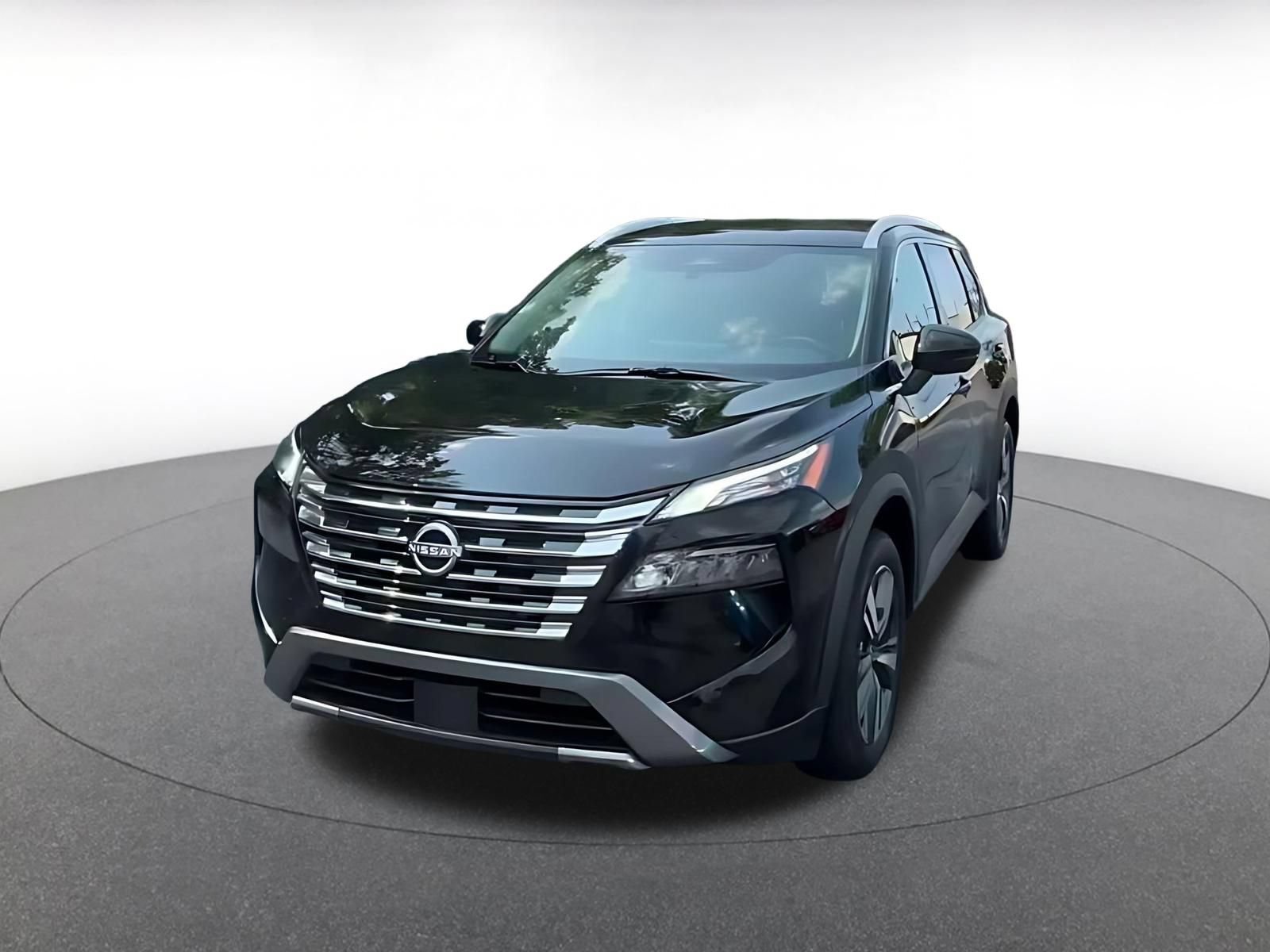 Used 2026 Nissan Rogue SL FWD image 6
