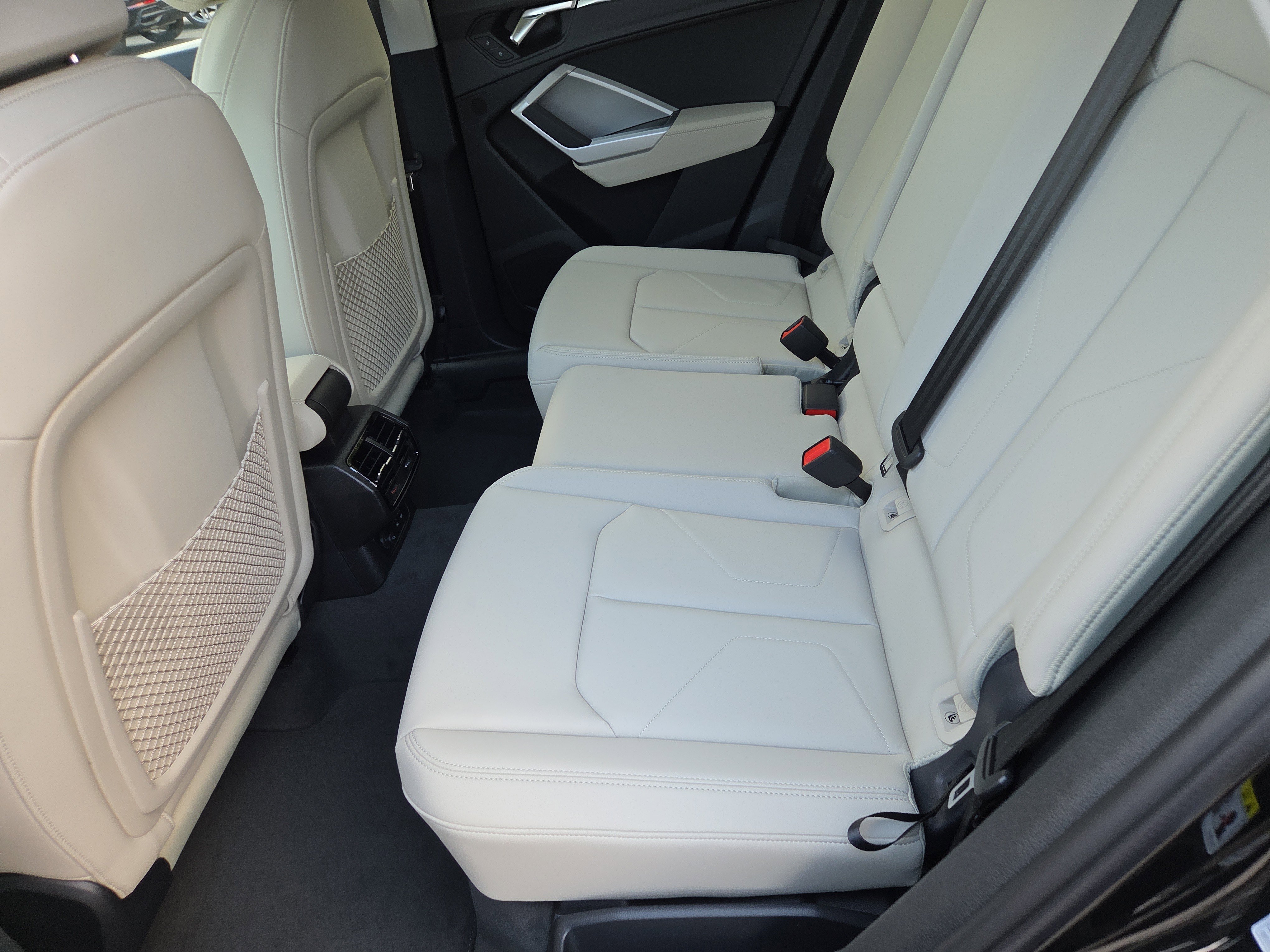 New 2025 Audi Q3 2.0T Premium image 6