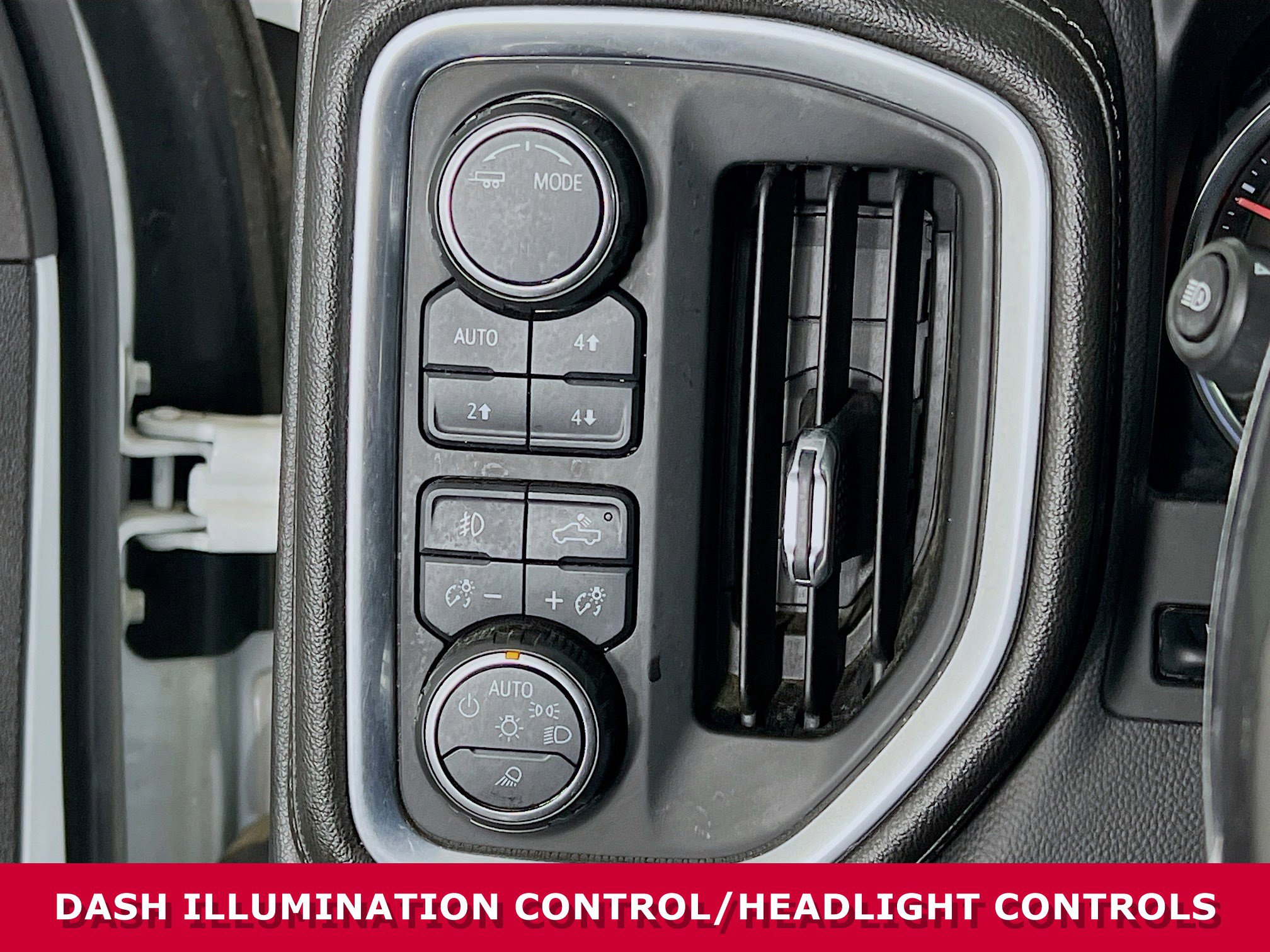 Used 2020 Chevrolet Silverado 2500 LTZ w/ LTZ Premium Package image 14