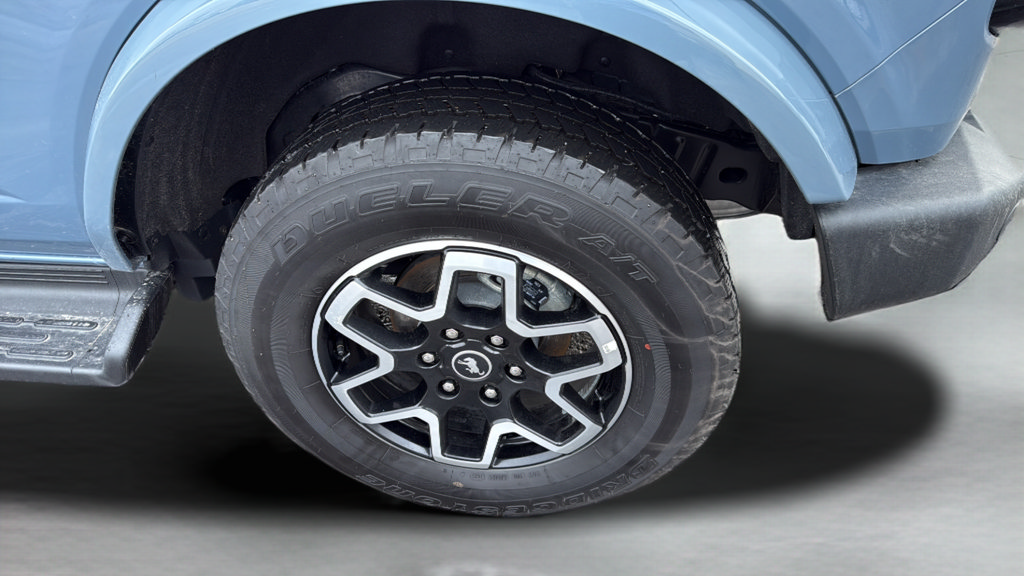 Used 2025 Ford Bronco Outer Banks AWD/4WD image 51
