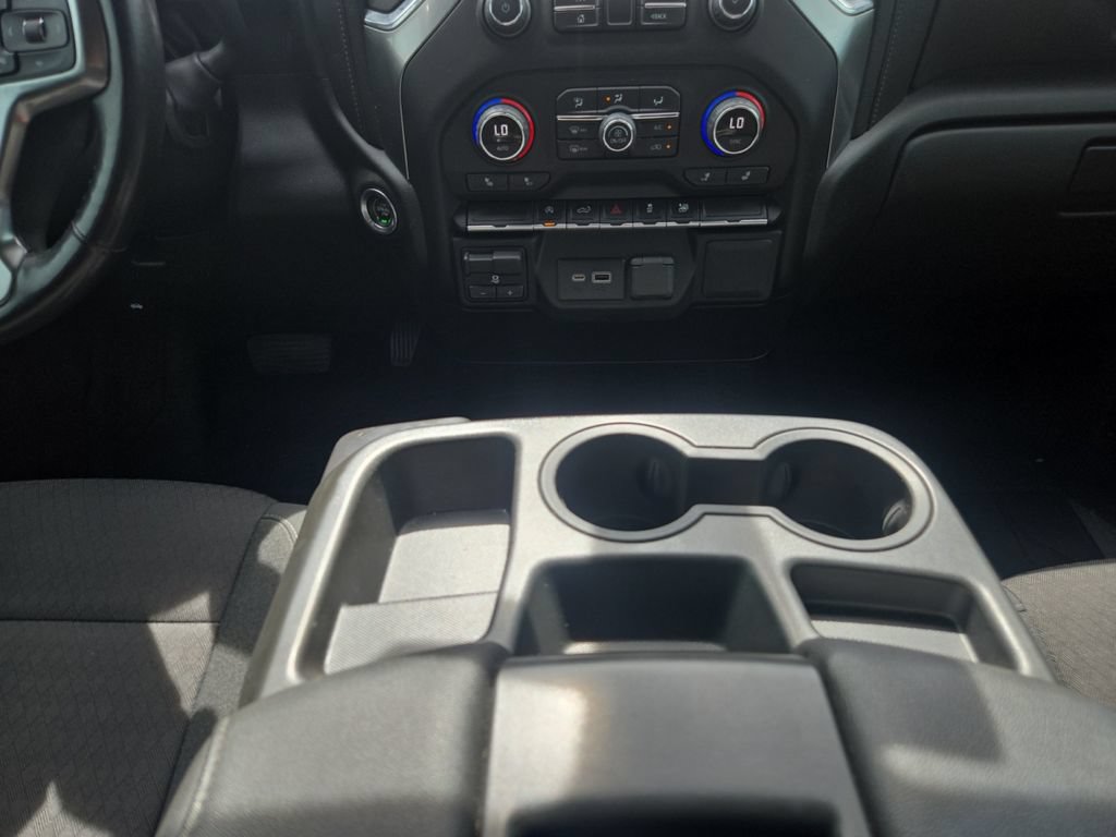 Used 2022 Chevrolet Silverado 1500 RST w/ Bed Protection Package AWD/4WD image 12