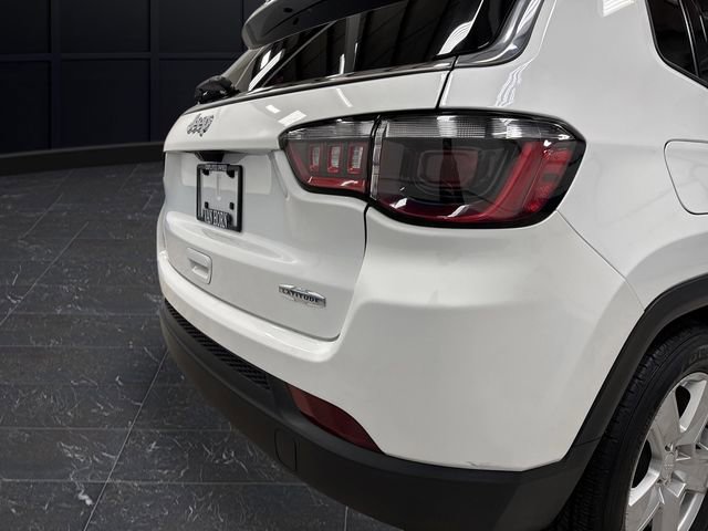 Used 2022 Jeep Compass Latitude image 29