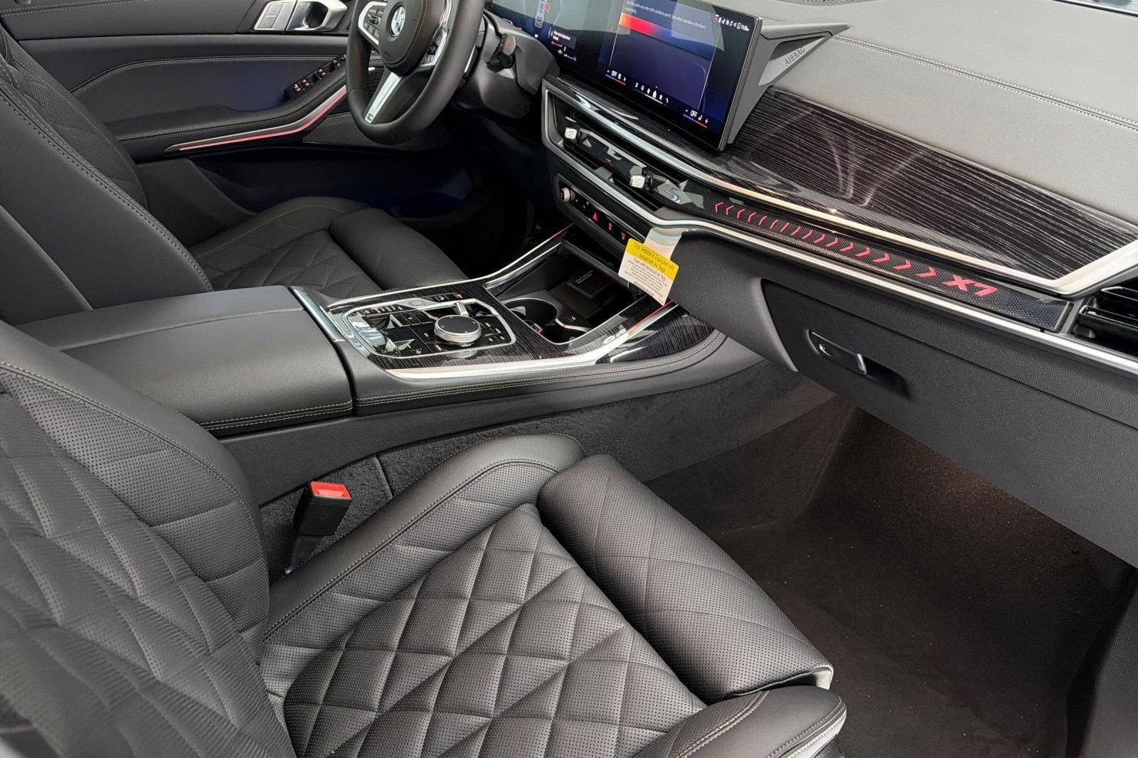 New 2026 BMW X7 xDrive40i w/ M Sport Package image 28