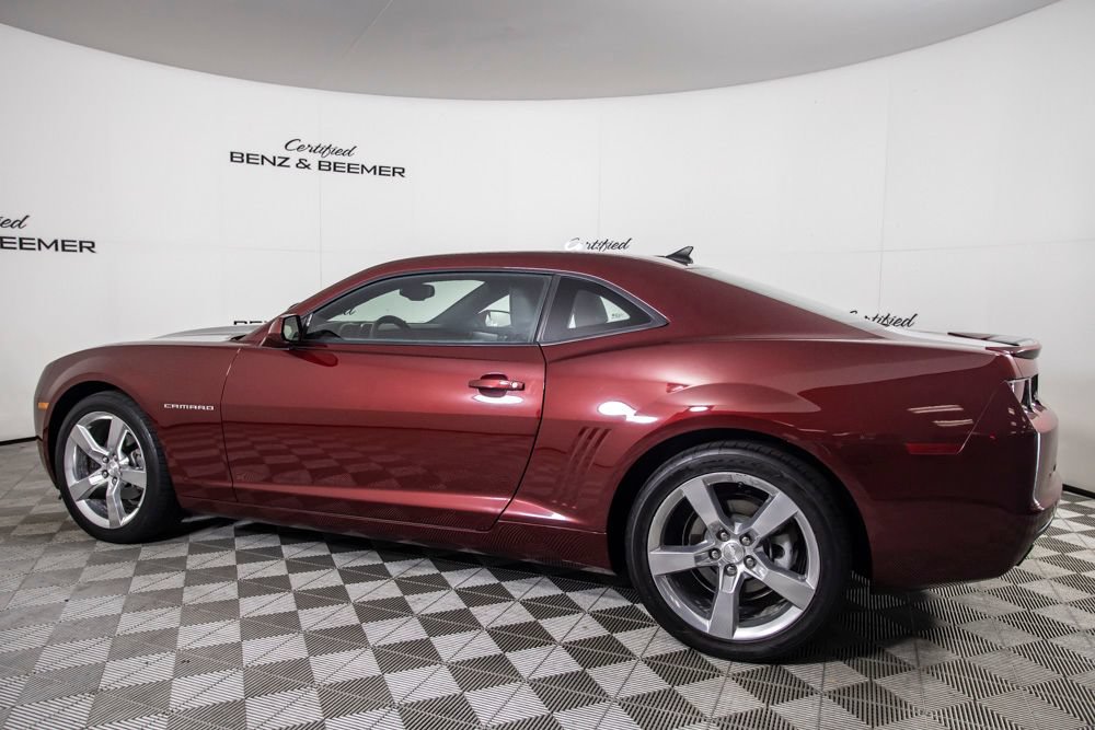 Used 2010 Chevrolet Camaro LT w/ RS Package RWD image 10