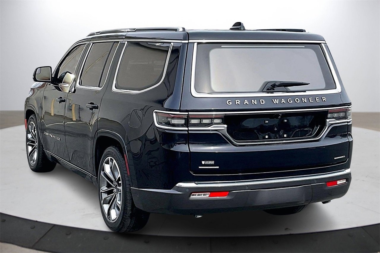 Used 2022 Jeep Grand Wagoneer Series III image 7