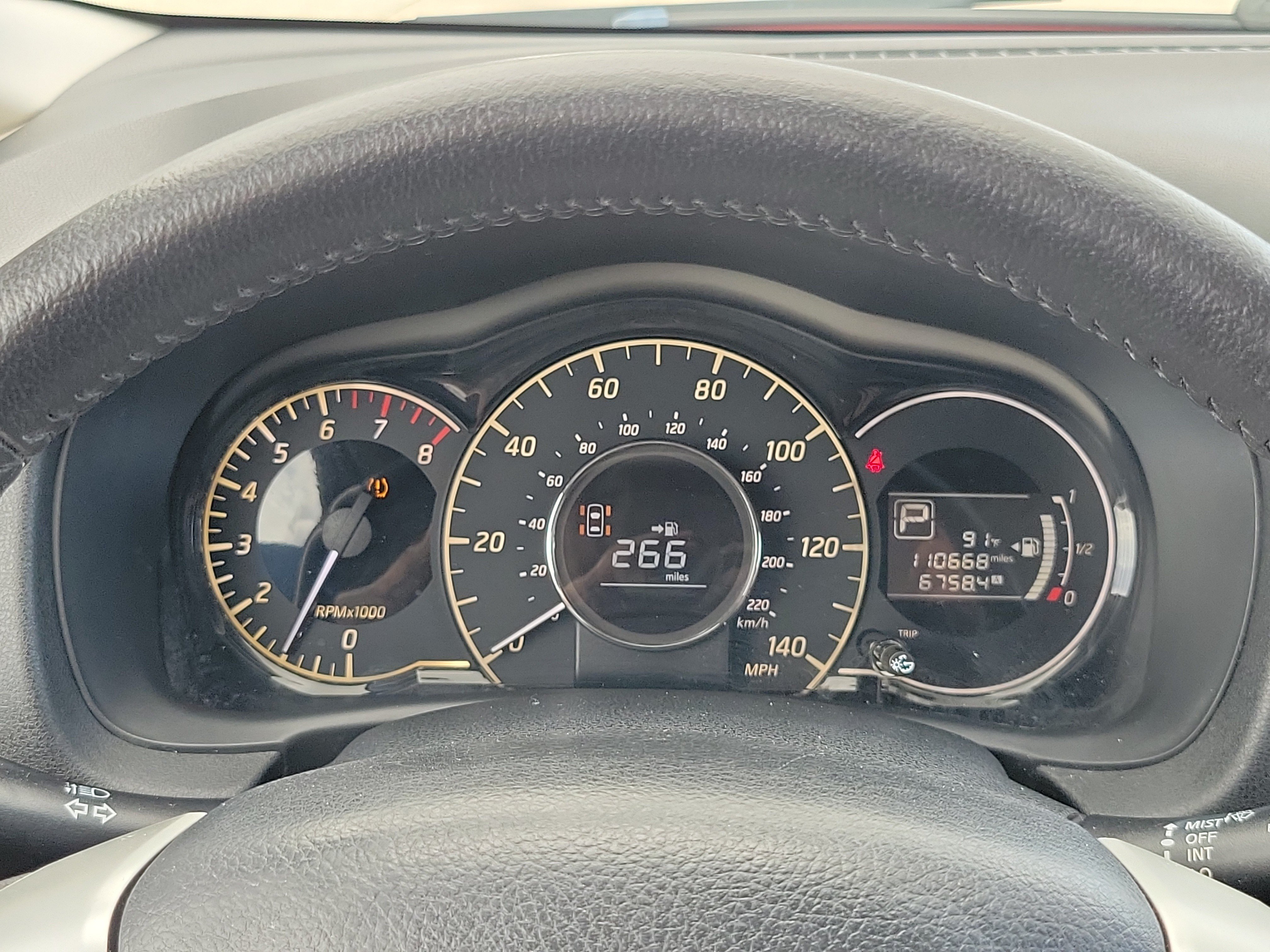 Used 2016 Nissan Versa Note SV FWD image 19