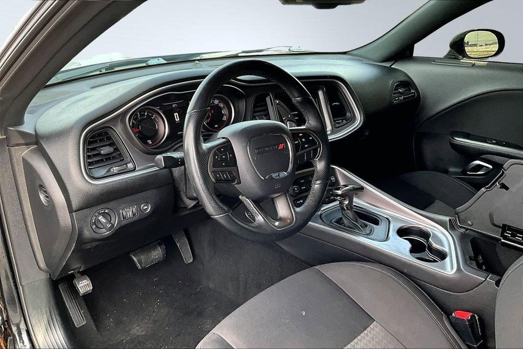 Used 2019 Dodge Challenger R/T image 14