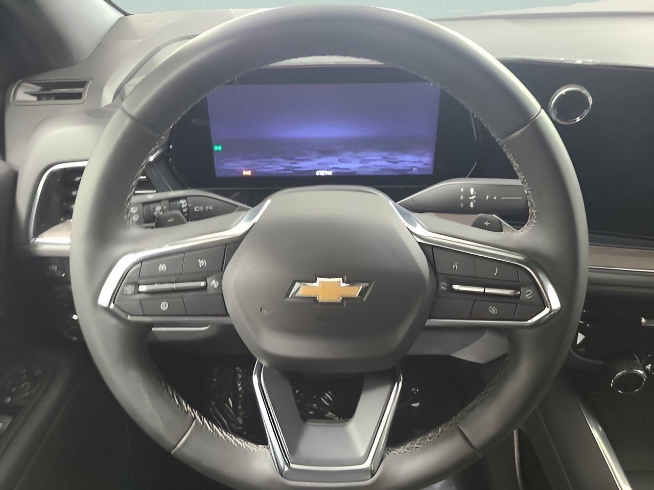 Used 2026 Chevrolet Suburban LS AWD/4WD image 25