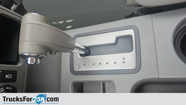 Used 2013 Nissan Frontier SV AWD/4WD image 21
