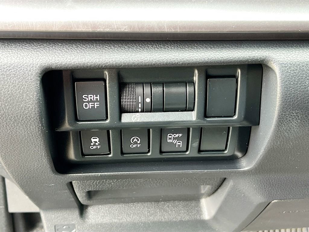 Used 2022 Subaru Crosstrek 2.5i Limited w/ Moonroof Package 1 image 10