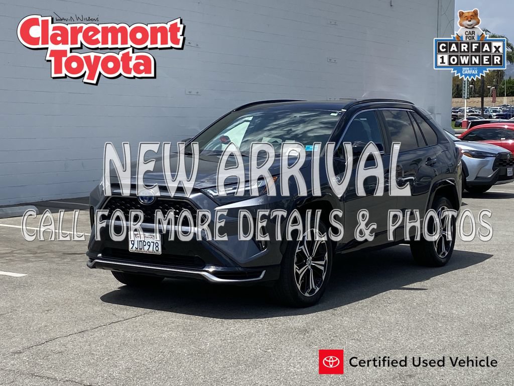 Used 2023 Toyota RAV4 XSE w/ Weather Package AWD/4WD image 1