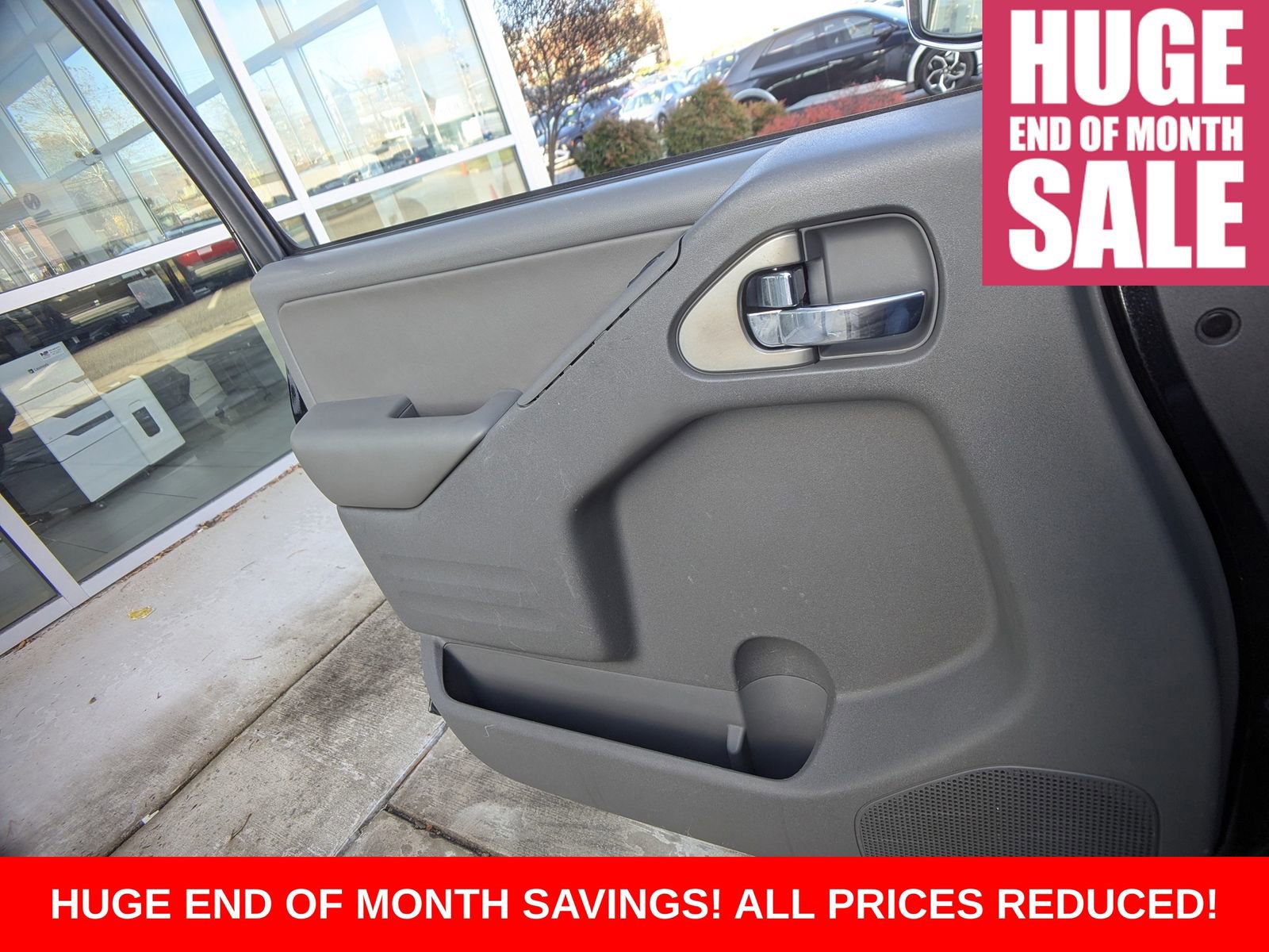 Used 2019 Nissan Frontier SL image 34