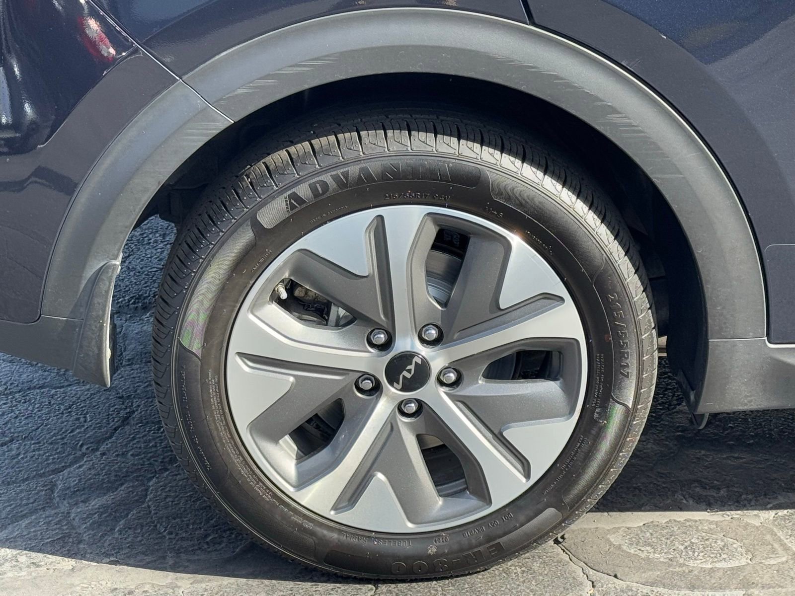 Used 2022 Kia Niro EX w/ Cold Weather Package image 53