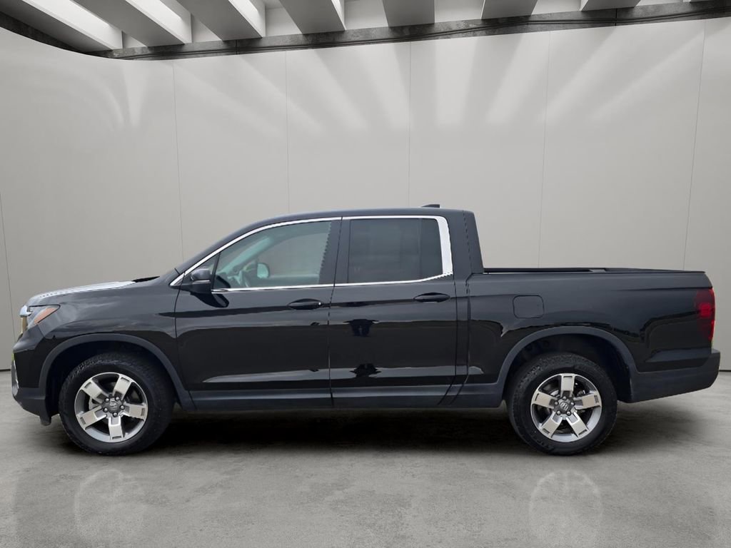 Used 2025 Honda Ridgeline RTL image 2