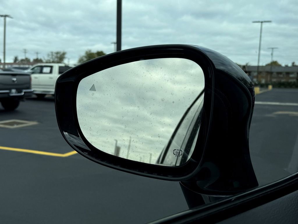 New 2026 Chrysler Pacifica Select image 13