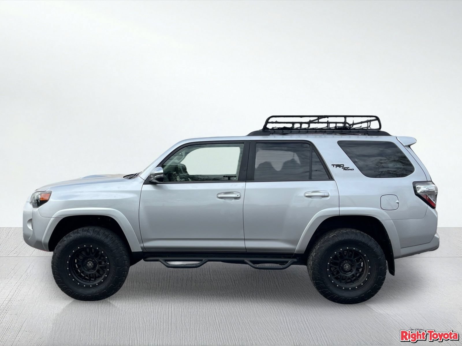 Certified 2020 Toyota 4Runner TRD Off-Road Premium w/ Moonroof Package AWD/4WD image 4