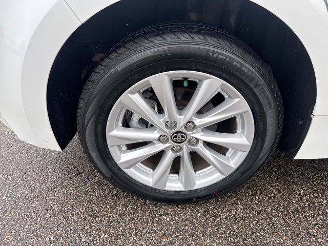 Used 2023 Toyota Corolla SE image 14