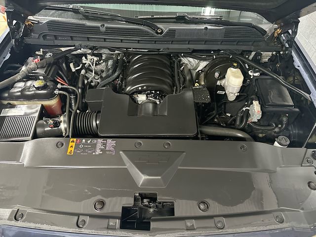 Used 2018 Chevrolet Silverado 1500 LTZ Z71 w/ Centennial Edition AWD/4WD image 31