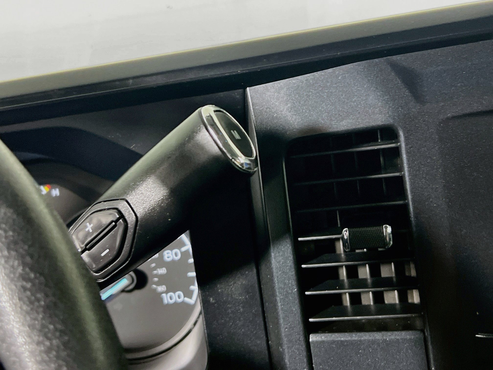 Used 2024 Ford F250 XL RWD image 23