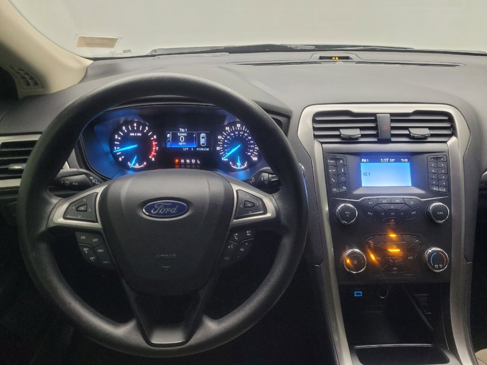 Used 2020 Ford Fusion S image 22
