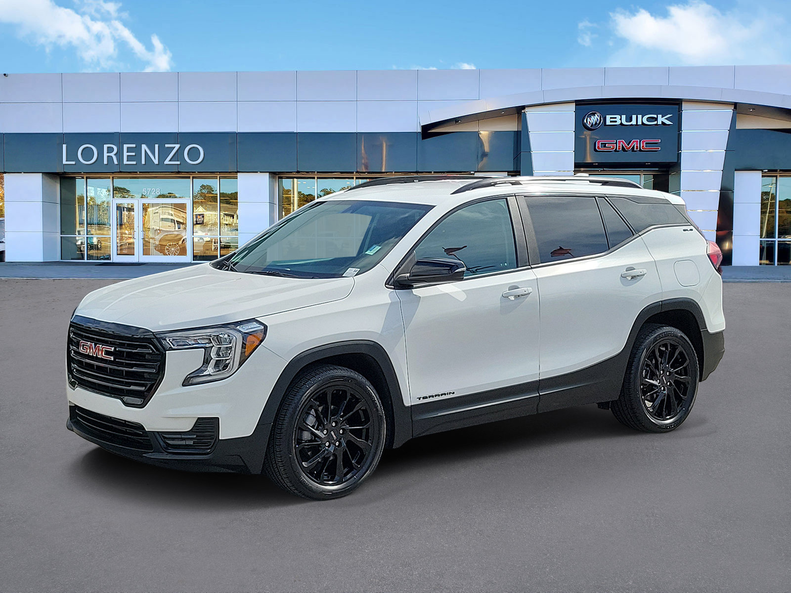 Used 2023 GMC Terrain SLE w/ Elevation Edition FWD image 1