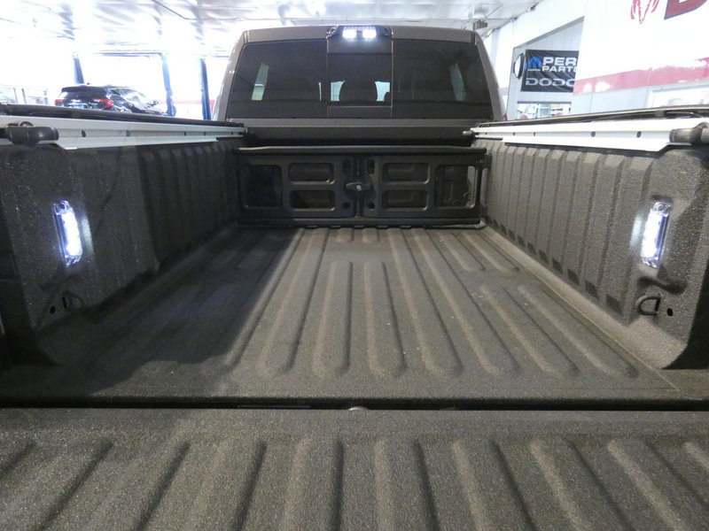 Used 2025 RAM 3500 Limited image 6