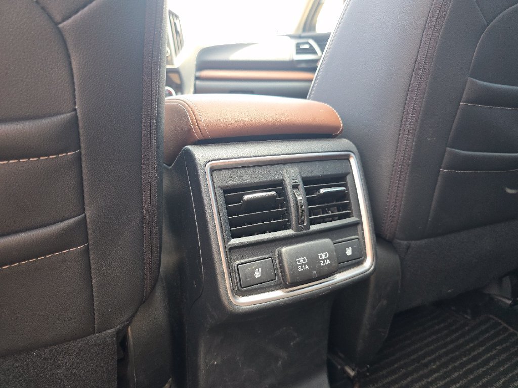 Used 2022 Subaru Forester Touring AWD/4WD image 27