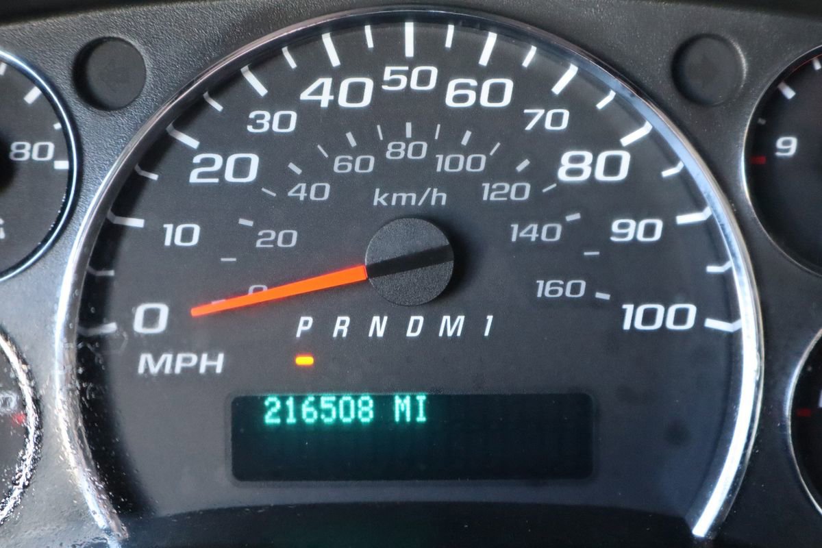 Used 2011 Chevrolet Express 3500 image 39