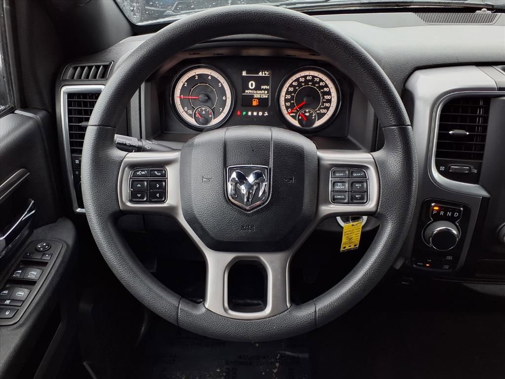 Used 2024 RAM 1500 Classic Warlock image 15