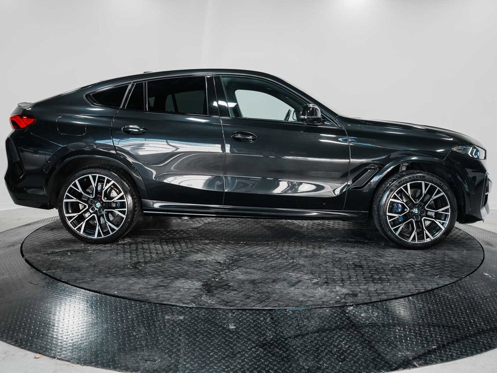 Used 2024 BMW X6 M Competition w/ Executive Package image 5
