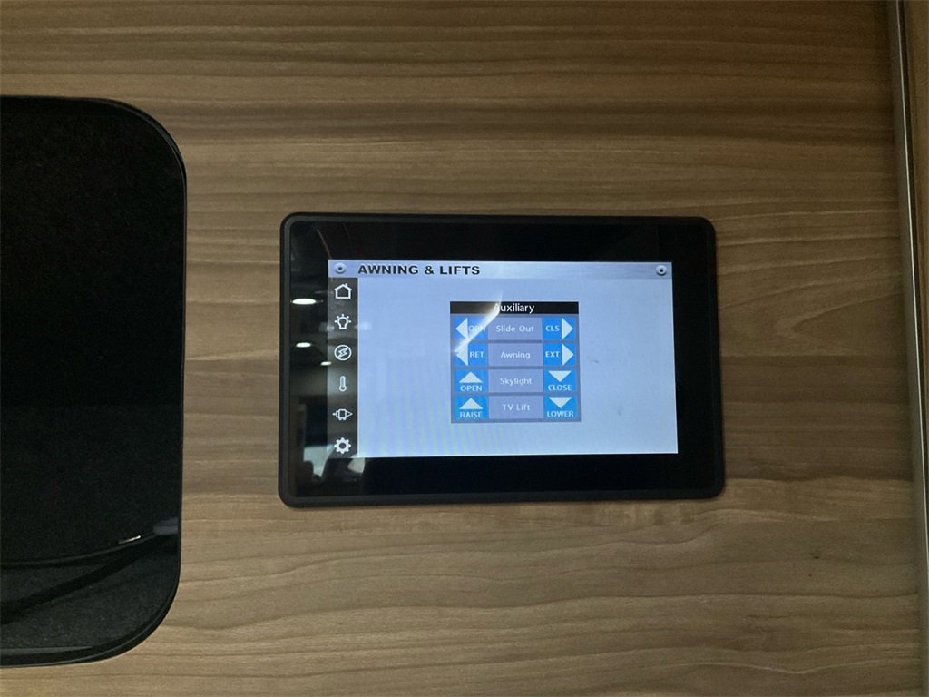 Used 2019 Mercedes-Benz Sprinter 170 image 26