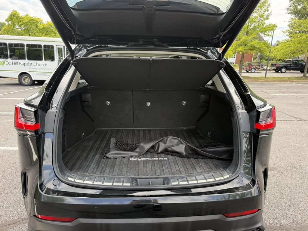 Used 2025 Lexus NX 450h+ AWD w/ Towing Package (2000 Lbs) image 30