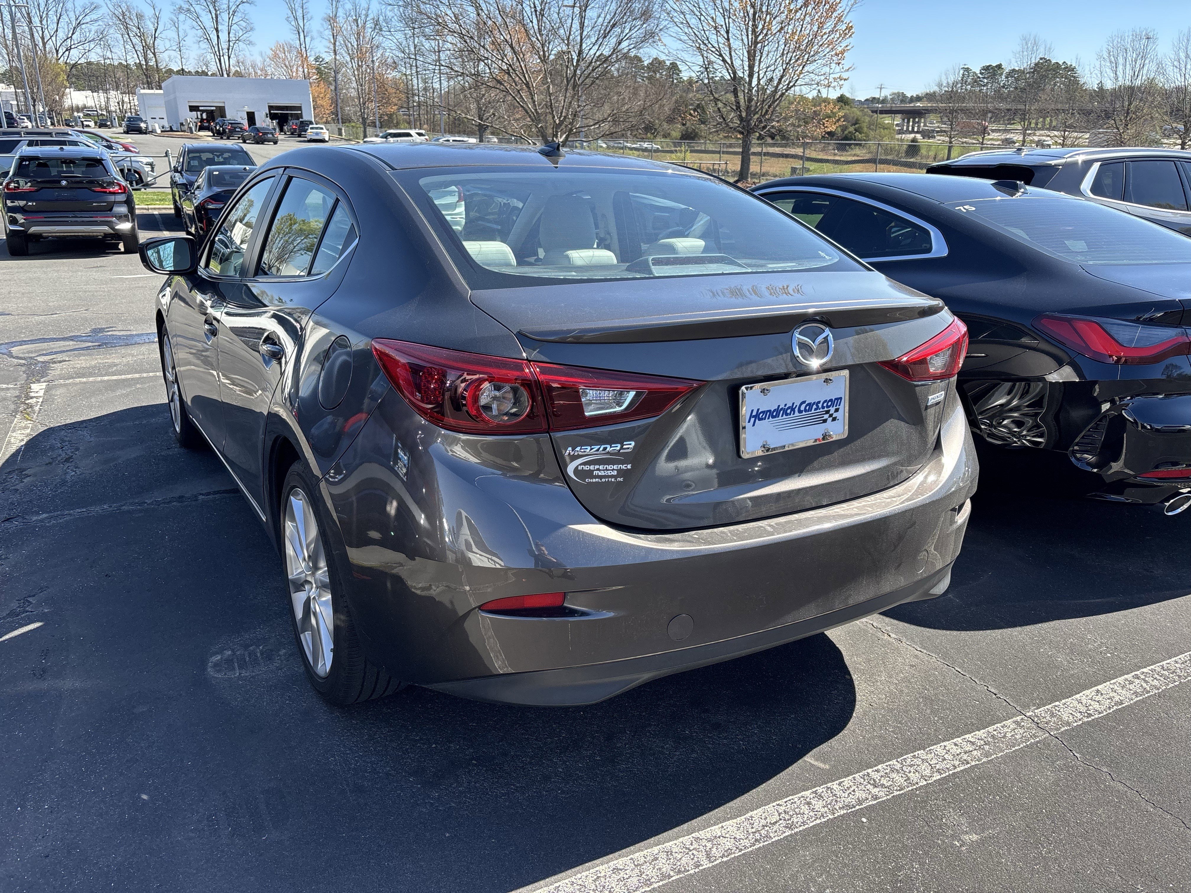 Used 2017 MAZDA MAZDA3 Grand Touring w/ Premium Equipment Package image 18