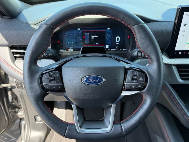 Used 2025 Ford Explorer ST-Line AWD/4WD image 14