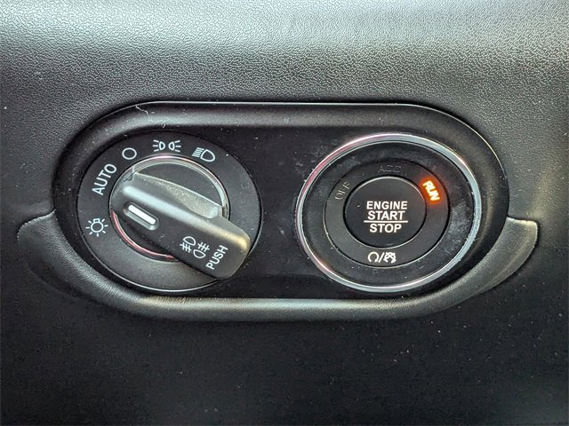 Used 2019 Maserati Levante GranSport image 35