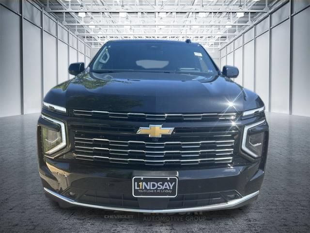 New 2026 Chevrolet Suburban High Country w/ Sun And Tow Package AWD/4WD image 2
