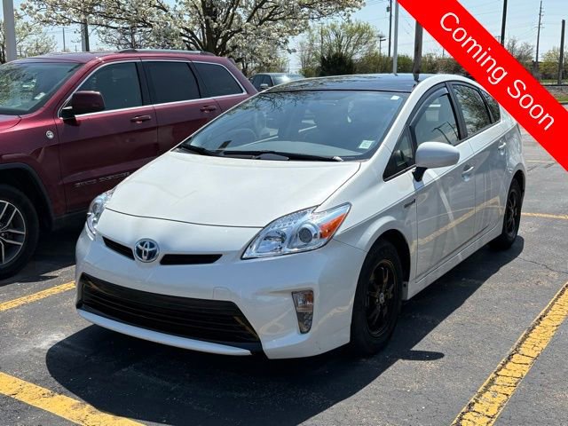 Used 2014 Toyota Prius Three w/ Solar Roof Package FWD image 3
